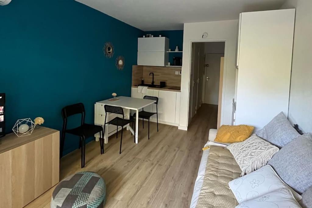 Studio Bord De Mer Boulouris A Saint Raphael 外观 照片