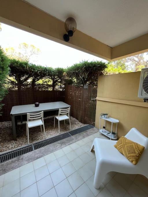 Studio Bord De Mer Boulouris A Saint Raphael 外观 照片